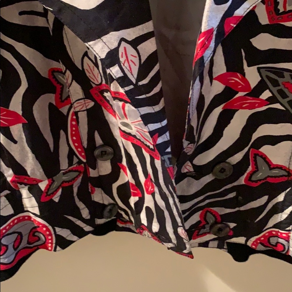 August Silk Red, Black & Gray Pattern Jacket Euc! - image 3